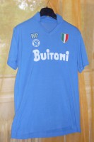 /album/a1986-1987/de-napoli-amichevole-vinto-il-campionato-ancora-non-vinta-la-coppa-italia-jpg/